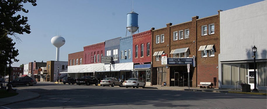 shopping in leon iowa